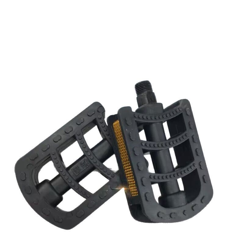 A large number of wholesale bicycle pedal plastic pedal mountain bike equipment pedal bicycle spare parts A large number of wholesale bicycle pedal plastic pedal mountain bike equipment pedal bicycle spare parts