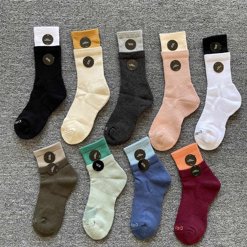 Suwannex Color-Blocked Double-Layer Socks for Men and Women, Mid-Length Towel-Bottom Sports Socks for Running and Basketball