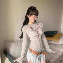 美式辣妹舒适打底荆棘刺骨印花正反两穿修身设计感上衣长袖T恤女