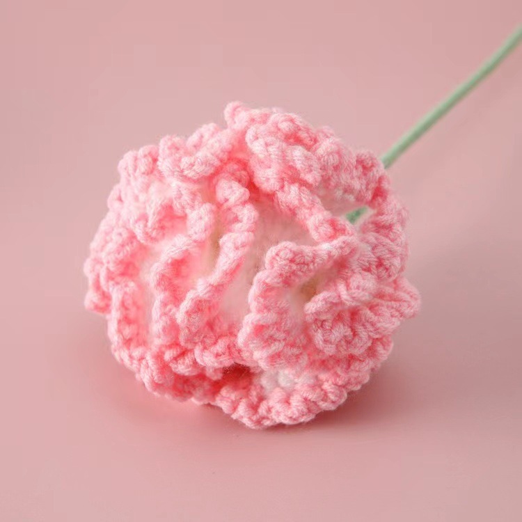 教師の日のプレゼントヒマワリの毛糸の花の手作りの毛糸のメリヤスは花の教師の日の花束の完成品をシミュレーションします。|undefined