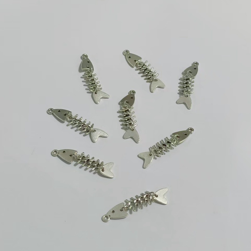 工厂批发DIY合金配件鱼骨吊坠可爱动物耳环配件复古鱼形首饰配件|undefined