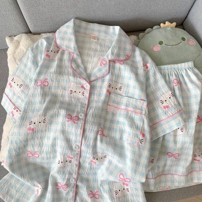 Venta al por mayor transfronteriza verano nuevo pijama mujer nube algodón dibujos animados a cuadros solapa cárdigan manga corta dulce traje de servicio a domicilio