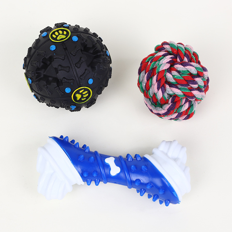 세 조각 장난감