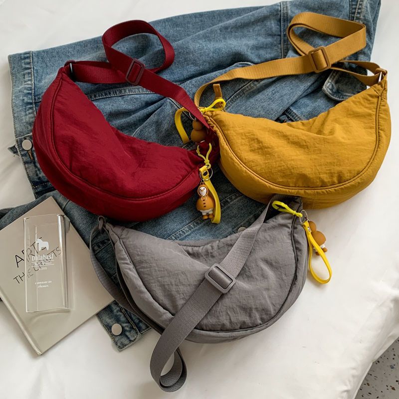 Camerino Stesso stile Studentessa Nuova Borsa a tracolla da donna con gnocco in nylon a spalla singola_voghion.com