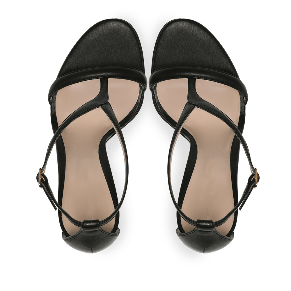 Black Sandals 3.jpg