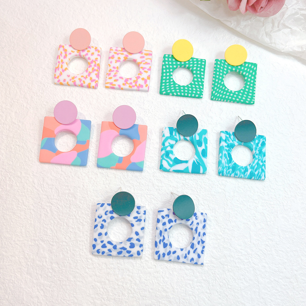 1 Pair Fashion Geometric Soft Clay Women's Earrings display picture 3
