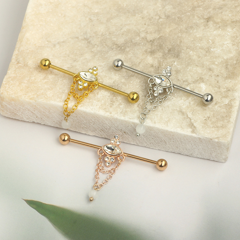 Silver pointed spike labret stud material detail