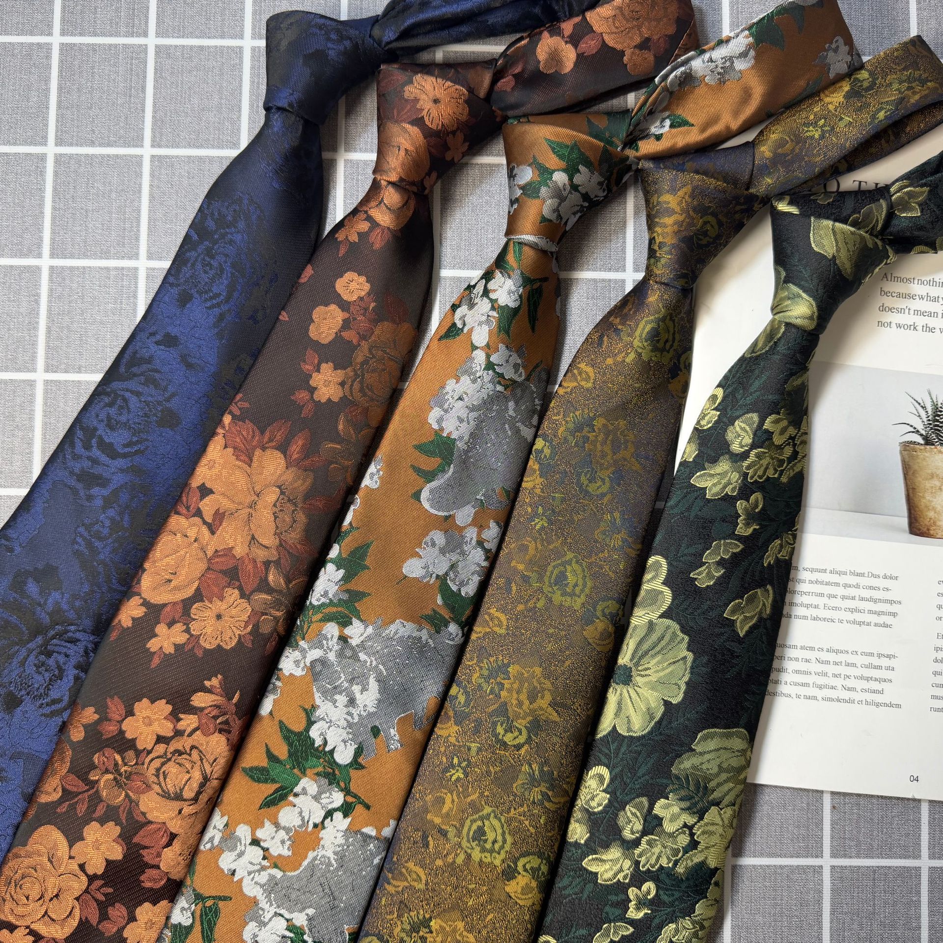 Vintage herrslips med blommönster formell accessoar_voghion.com