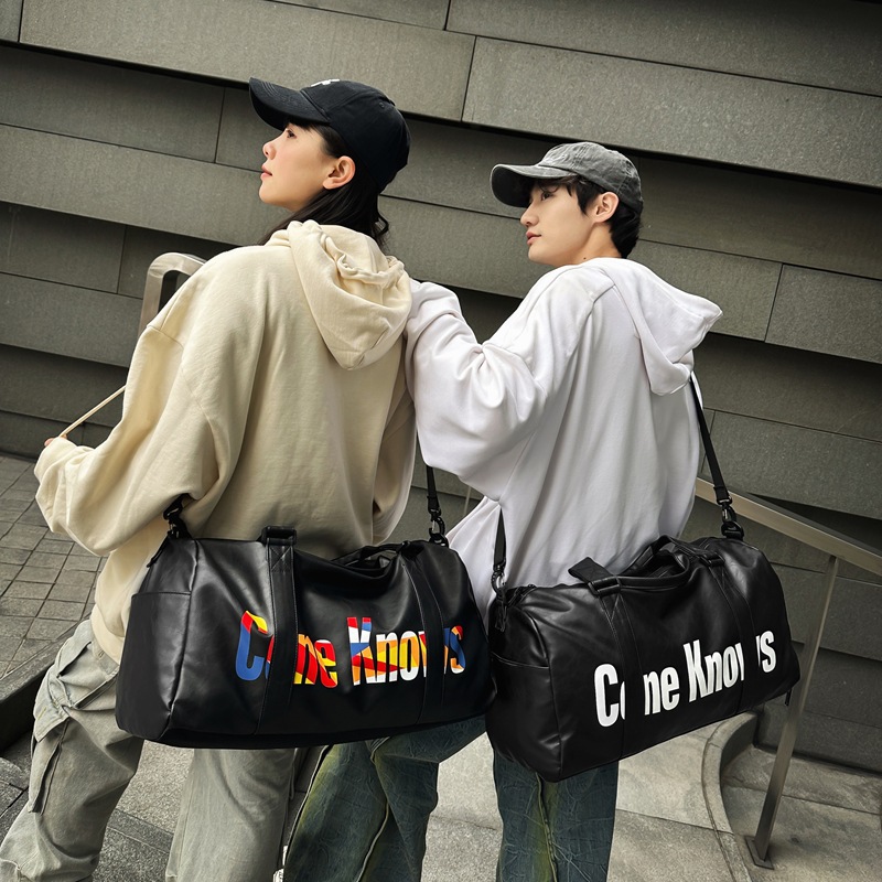 Bolsa de yoga de gran capacidad bolsas de viaje de hombres y mujeres portátiles de fitness secos y húmedos separación de bolsas de hombro de hombro independientes almacenamiento de zapatos