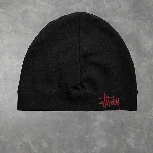 2025 tendencia transfronteriza de otoño e invierno europeo y americano, hombres y mujeres, jersey de personalidad, moda casual, hombres y mujeres, letras impresas, sombreros al por mayor