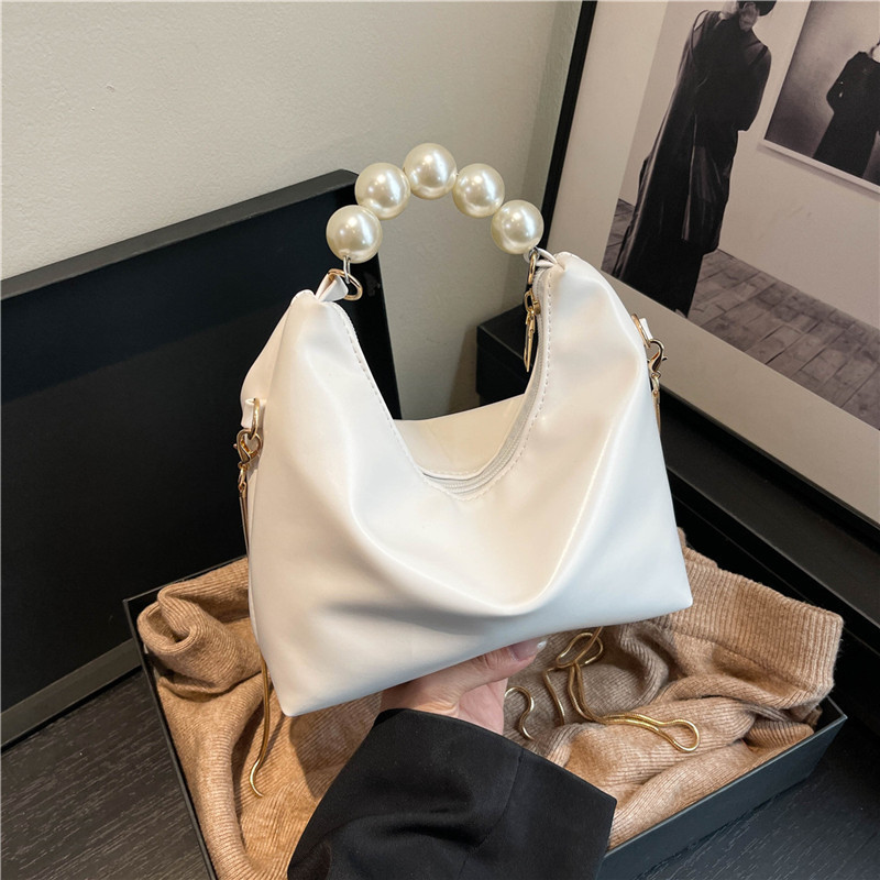 Small Bag High Beauty Value Pearl Handbag Women's 2025 New Mini Chain Shoulder Crossbody Small Bag Dumpling Bag Small Bag High Beauty Value Pearl Handbag Women's 2025 New Mini Chain Shoulder Crossbody Small Bag Dumpling Bag