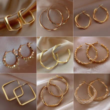 秋冬高级感金属耳环2025爆款轻奢耳钉简约气质耳饰小众设计感耳夹