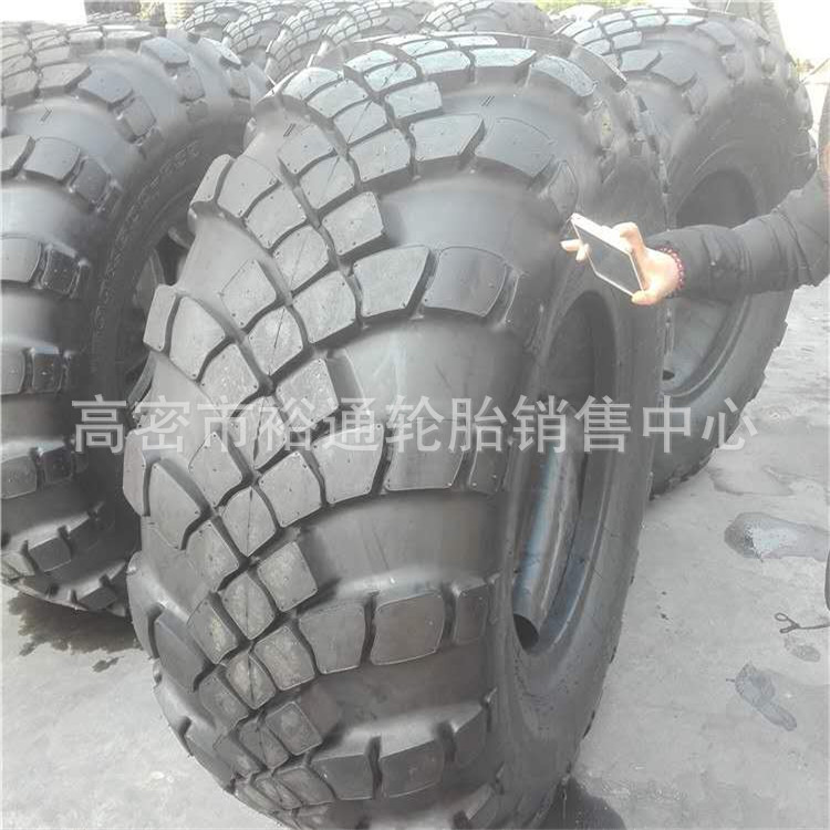 越野轮胎1300x530-533 1500x600-635 1200x500-508 越野人字E-2花