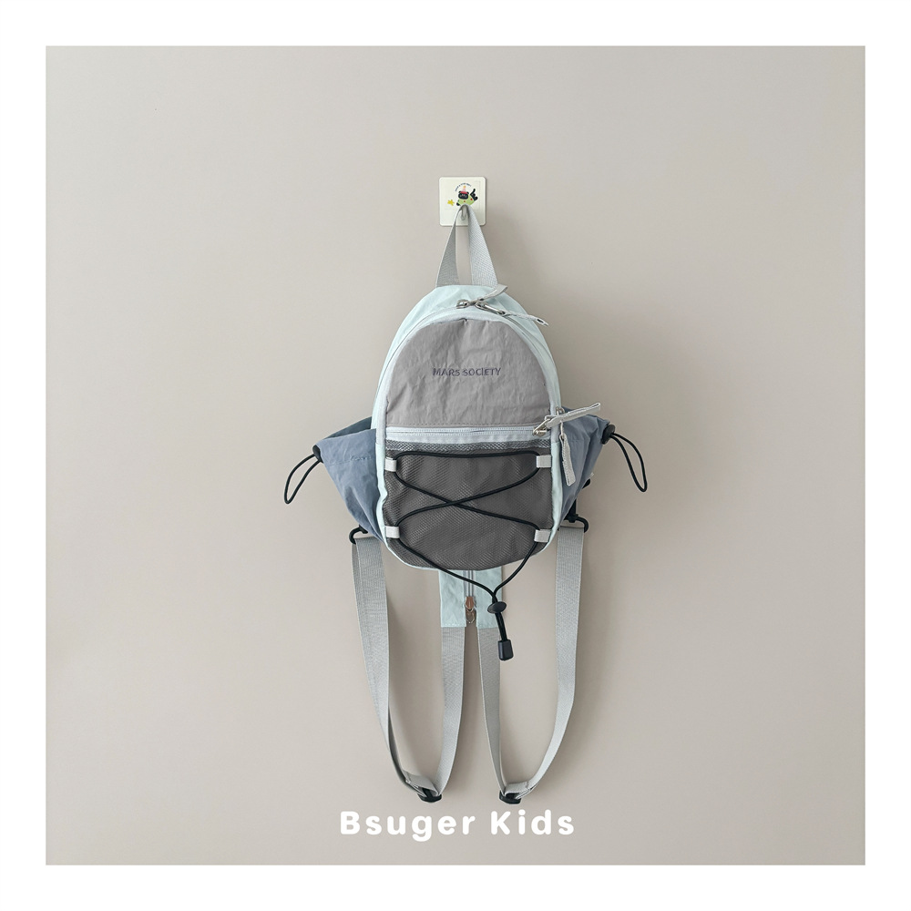 Ins-Style Color-Blocking Children's Crossbody Bag for Boys and Girls, Lightweight Patchwork Shoulder Bag, Fashionable and Versatile Drawstring Outdoor Casual Bag