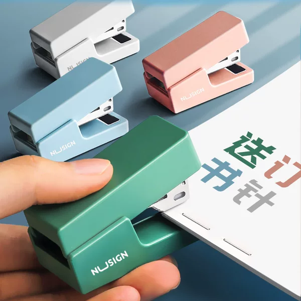 Deli mini stapler NS083 stapler student convenient small stapler multi-function binding machine set