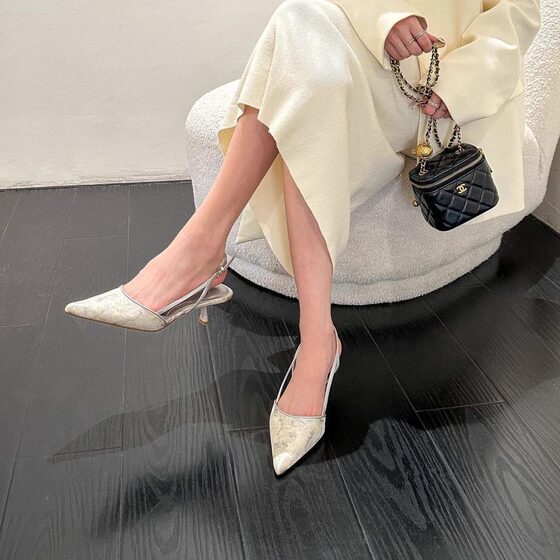 Cool Chinese Style Retro Embroidered Pointed Empty Sandals Women's 2024 New Spring French Style Elegant High Heel Shoes