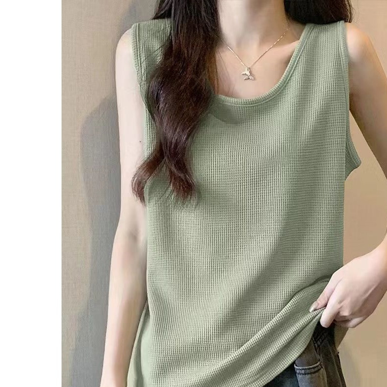 Waffle-Style Spring and Summer New Plus-Size Camisole for Women, Loose Fit, Tummy-Covering, Suitable for Outerwear or Layering, Sleeveless Top Waffle-Style Spring and Summer New Plus-Size Camisole for Women, Loose Fit, Tummy-Covering, Suitable for Outerwear or Layering, Sleeveless Top