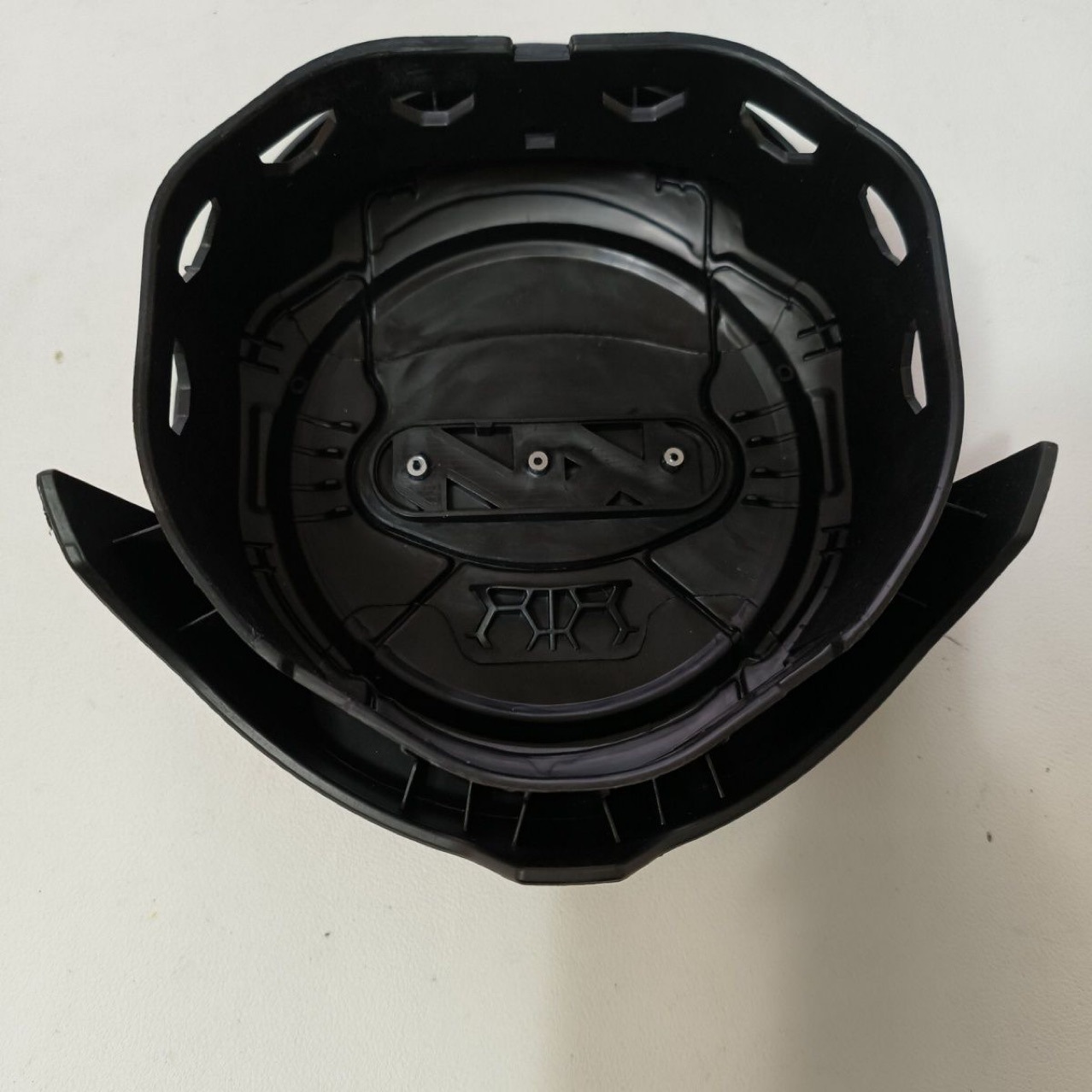 Suitable for Kia's New K3 Main Cover Plate, Steering Wheel Cover, and Horn Cover