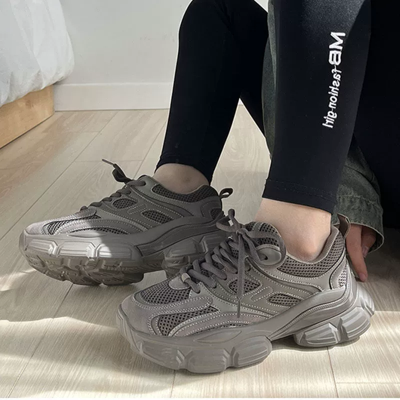 Высококачественная обувь для папы, женская обувь, новые кроссовки на тонких ножках в стиле ретро, серая повседневная обувь с толстой подошвой, цельная доставка