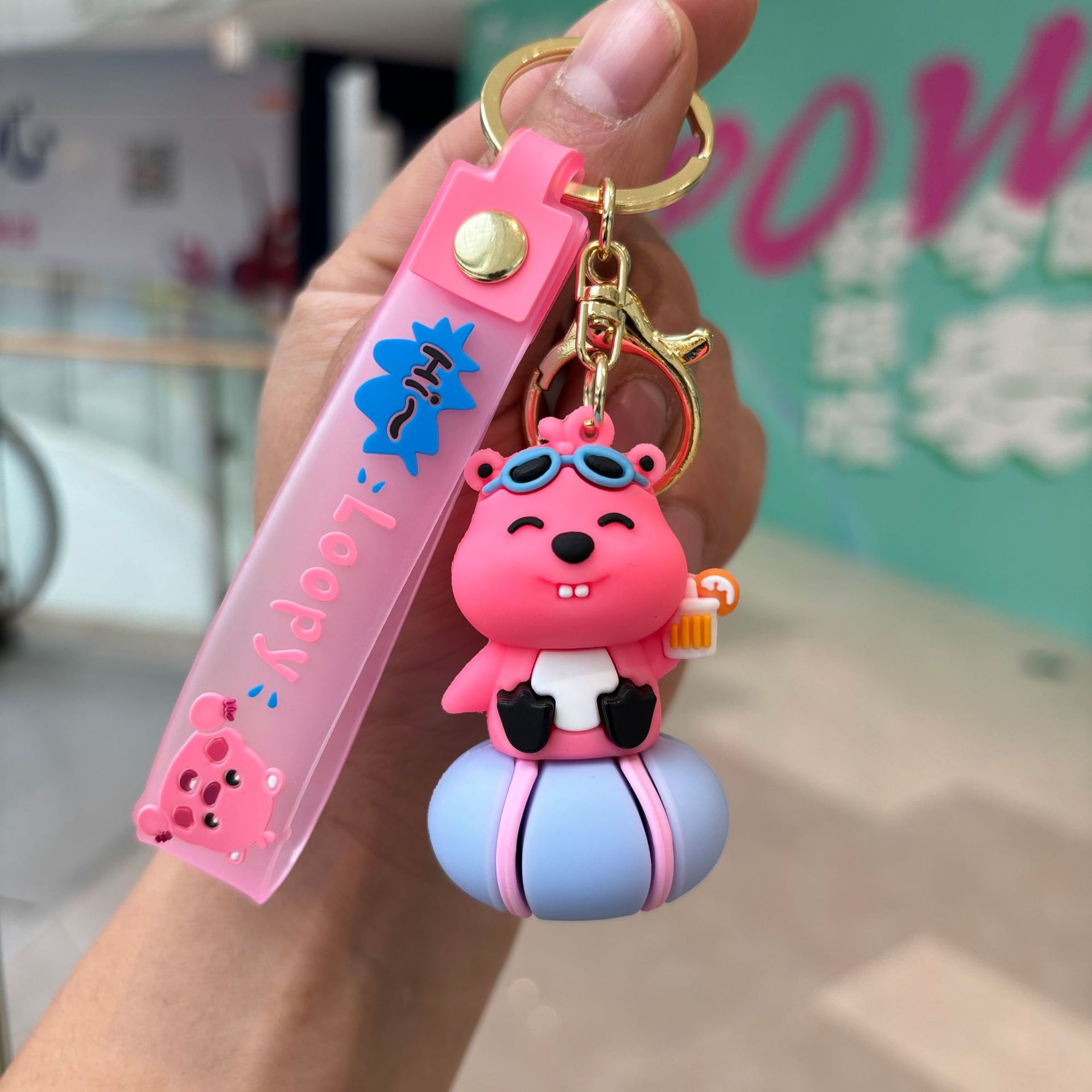 Caricatura pequeño castor llavero colgante bolsos de automóvil llavero muñeca llavero pequeño regalo al por mayor