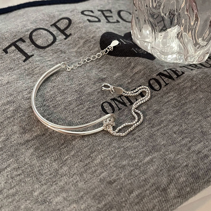 Minimalističen dizajn, zavezana srebrna modna in ležerna zapestnica za ženske v letu 2024, nova korejska zapestnica v stilu East Gate Instagram, niša_voghion.com