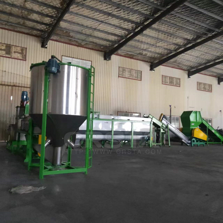 欧洲输液瓶粉碎清洗分离机 PE吊针药水袋破碎处理去胶清洗机械