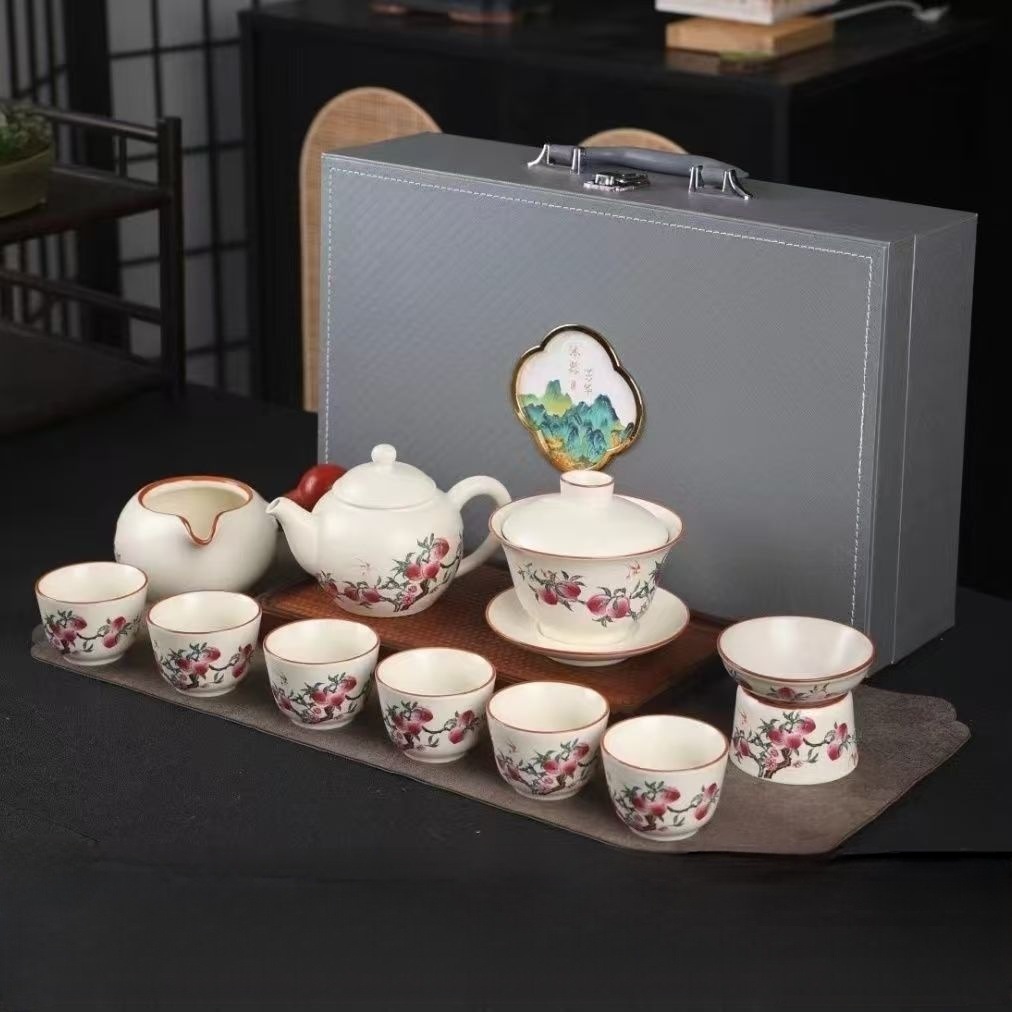 高档中国风九桃功夫茶具茶壶盖碗茶杯套装家用中式陶瓷泡茶器套组