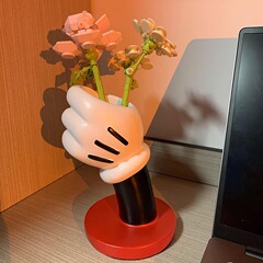 跨境代发米奇花瓶桌面摆件家居装饰品玄关工位米奇手花瓶精致少女
