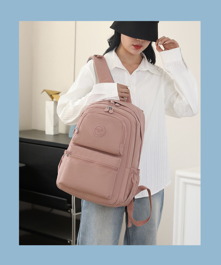 Colorful Fox's new women's backpack, large-capacity multi-layer travel backpack, water-resistant outdoor casual bag undefined