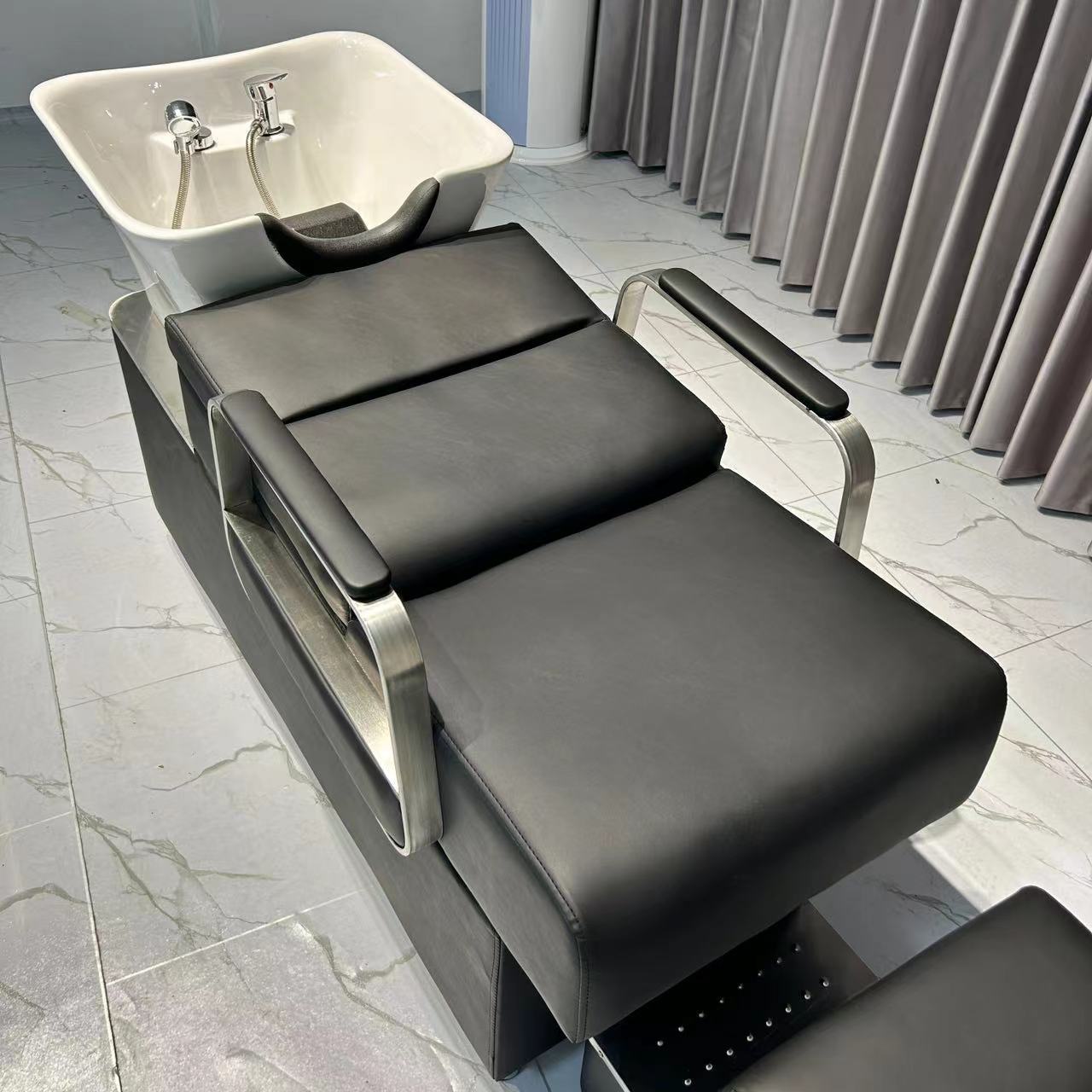 Cama de champú cuidadosamente seleccionada, peluquería de celebridades de Internet semi-reclinada, cama de champú, peluquería, lavabo de cerámica especial para peluquería, lavado japonés