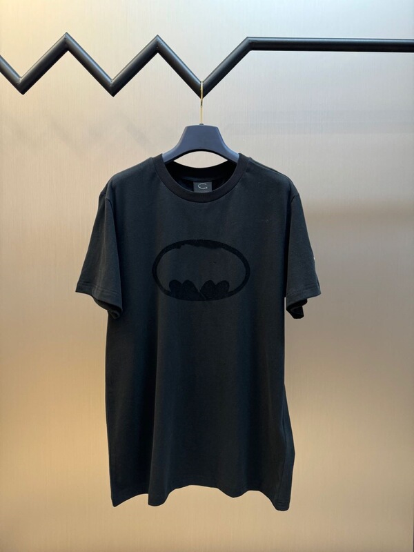 High Version m Family 25 Years Early Spring New Batman Flocking Printed Short-Sleeved Versatile Simple Men's and Women's T-Shirt