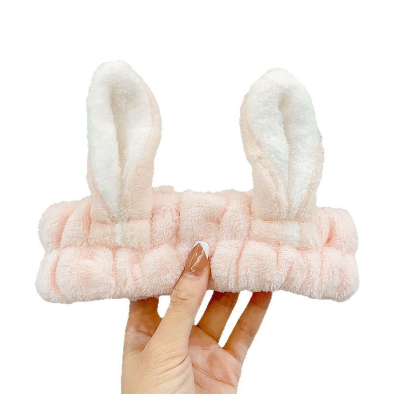 Hermosas bandas de pelo de peluche de dibujos animados otoño y invierno para mujeres lava la cara impermeable antideslizante pañuelo red 2025 nuevo paquete de cabello joyas de cabeza