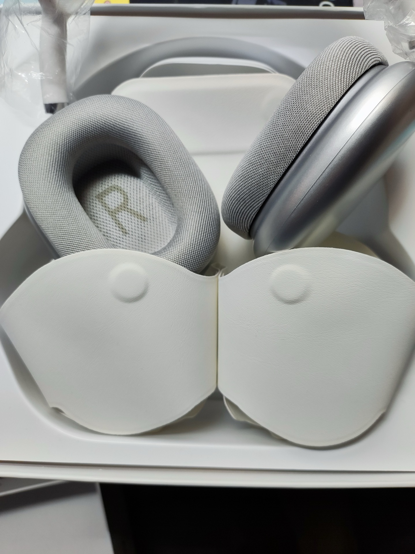 Auriculares Bluetooth con reducción de ruido real MAX uno a uno Paquete Hall Auriculares inalámbricos Auriculares ANC con página de operación