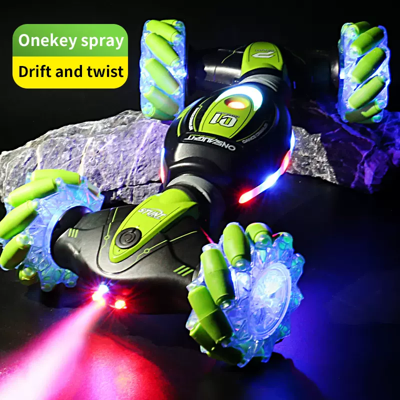 跨境专供喷雾车 手势感应扭变车儿童遥控车玩具越野攀爬特技灯光