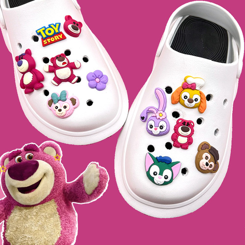 Cute strawberry bear interesting hole shoes shoe pattern decorative buckle DIY personalized garden shoes jewelry gift