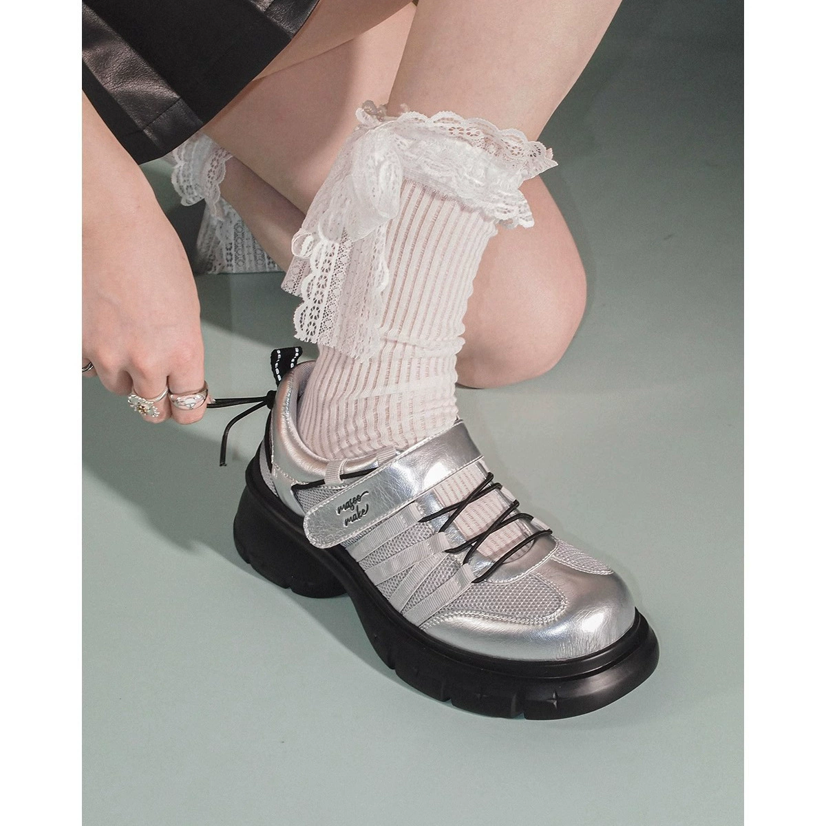 Летние женские туфли Мэри Джейн 2025 года, новые, универсальные, на липучке, сетчатые, дышащие, повседневные, на толстой подошве, увеличивающие рост.