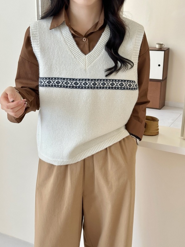 百搭又好穿小菱格条形马甲女装女式针织马甲针织背心内搭设计感女|undefined