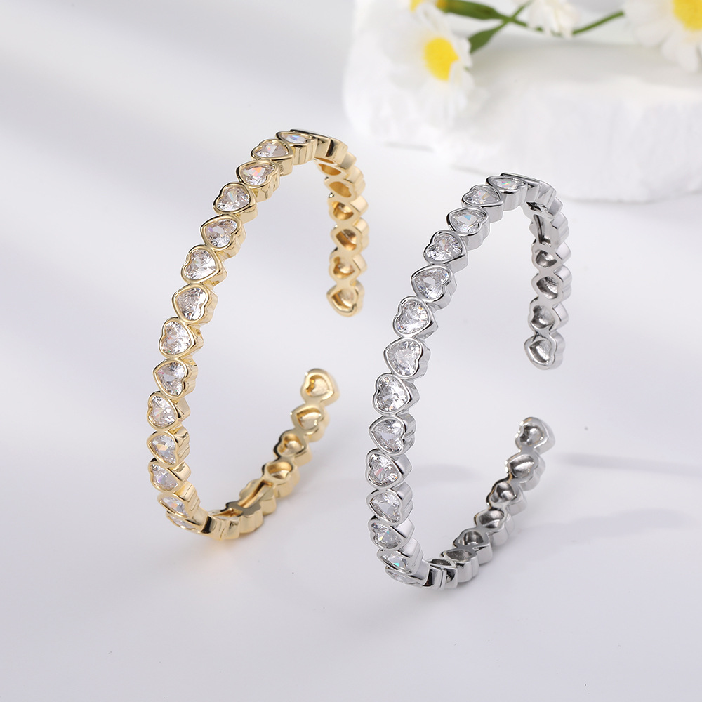 women's bracelet with zircon