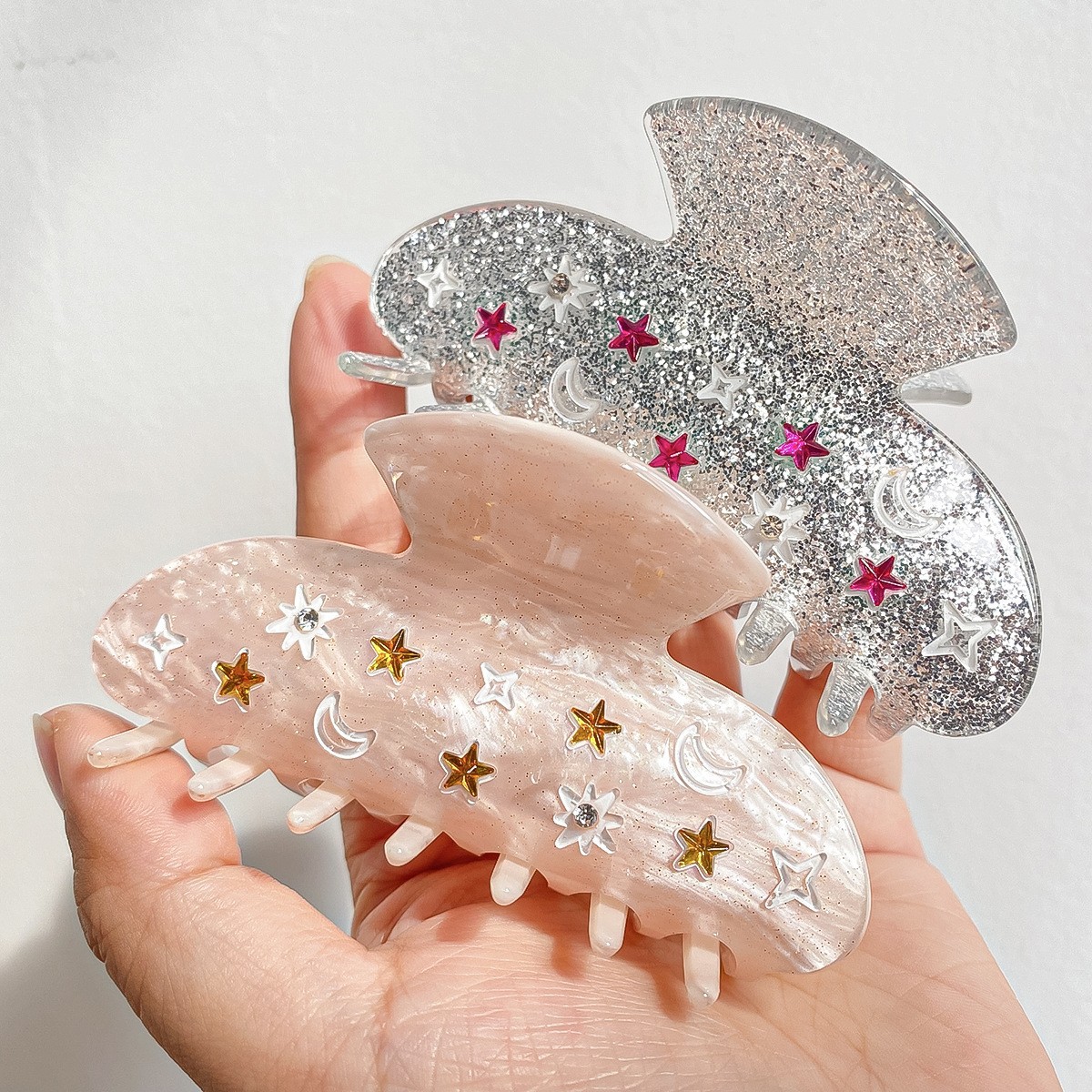 60g Weight Hair Claws Hair Accessories Type 1 Piece Quantity Casual, Daily Occasion Arylic Material Star, Moon, Heart Shape Pattern Women's Gender Sweet Style Women's Sweet Star Moon Heart Shape Arylic Hair Claws 2