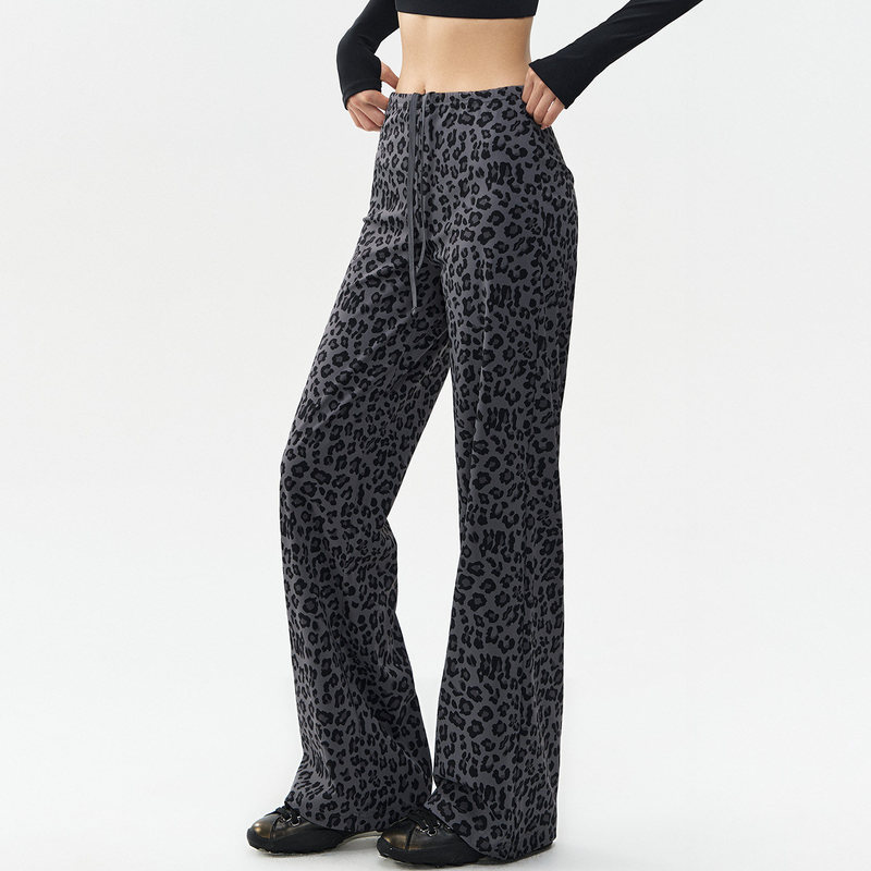 Trendy loose-fit, straight-leg leopard-print leggings for women, suitable for Pilates, running, and other workouts; wide-leg yoga pants for autumn Trendy loose-fit, straight-leg leopard-print leggings for women, suitable for Pilates, running, and other workouts; wide-leg yoga pants for autumn