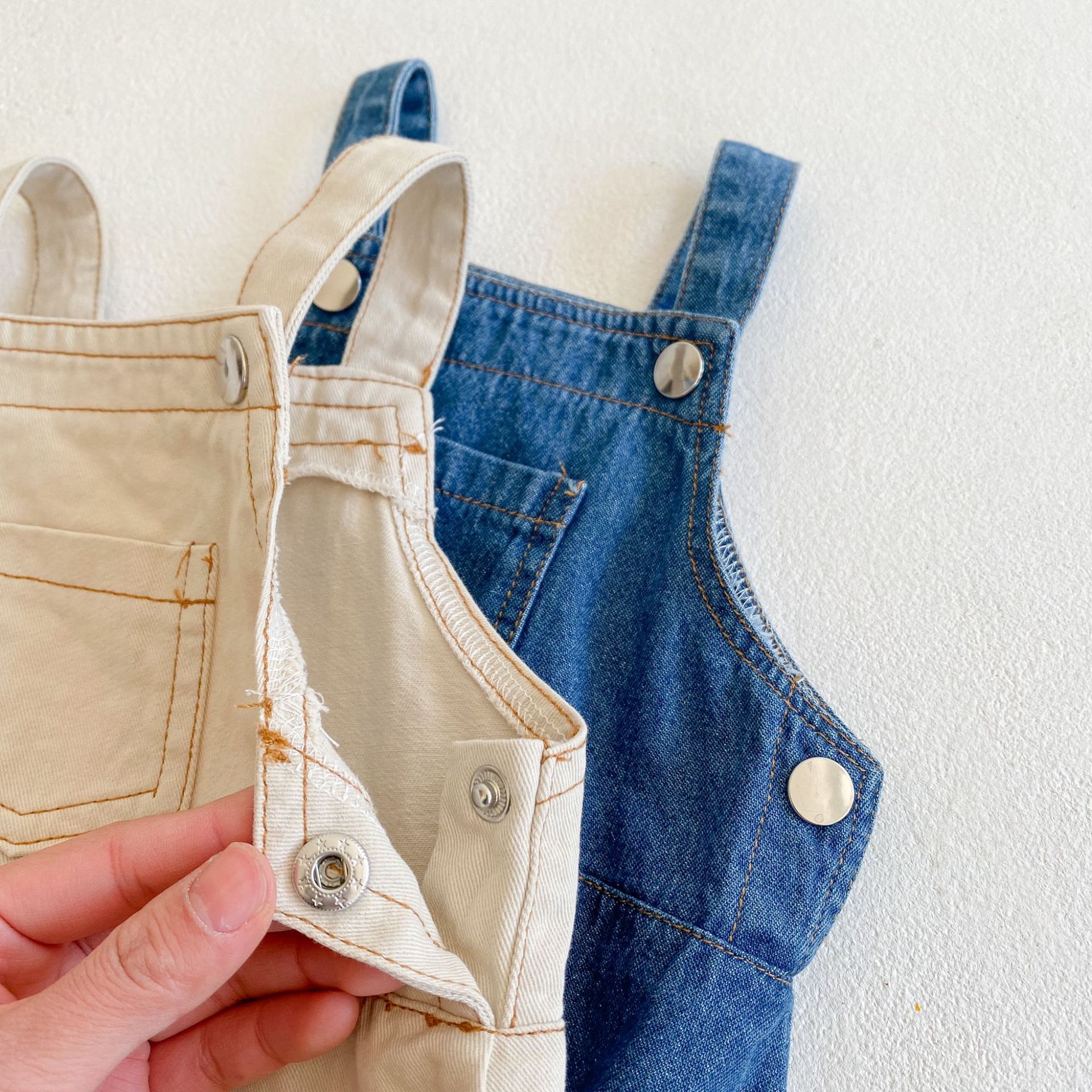 2024 Printemps Été Bébé Garçons et Filles Bretelles Cowboy, Sacs, Vêtements Plats, Combinaison En Coton 0-2 Ans, Vêtements Crawler_voghion.com