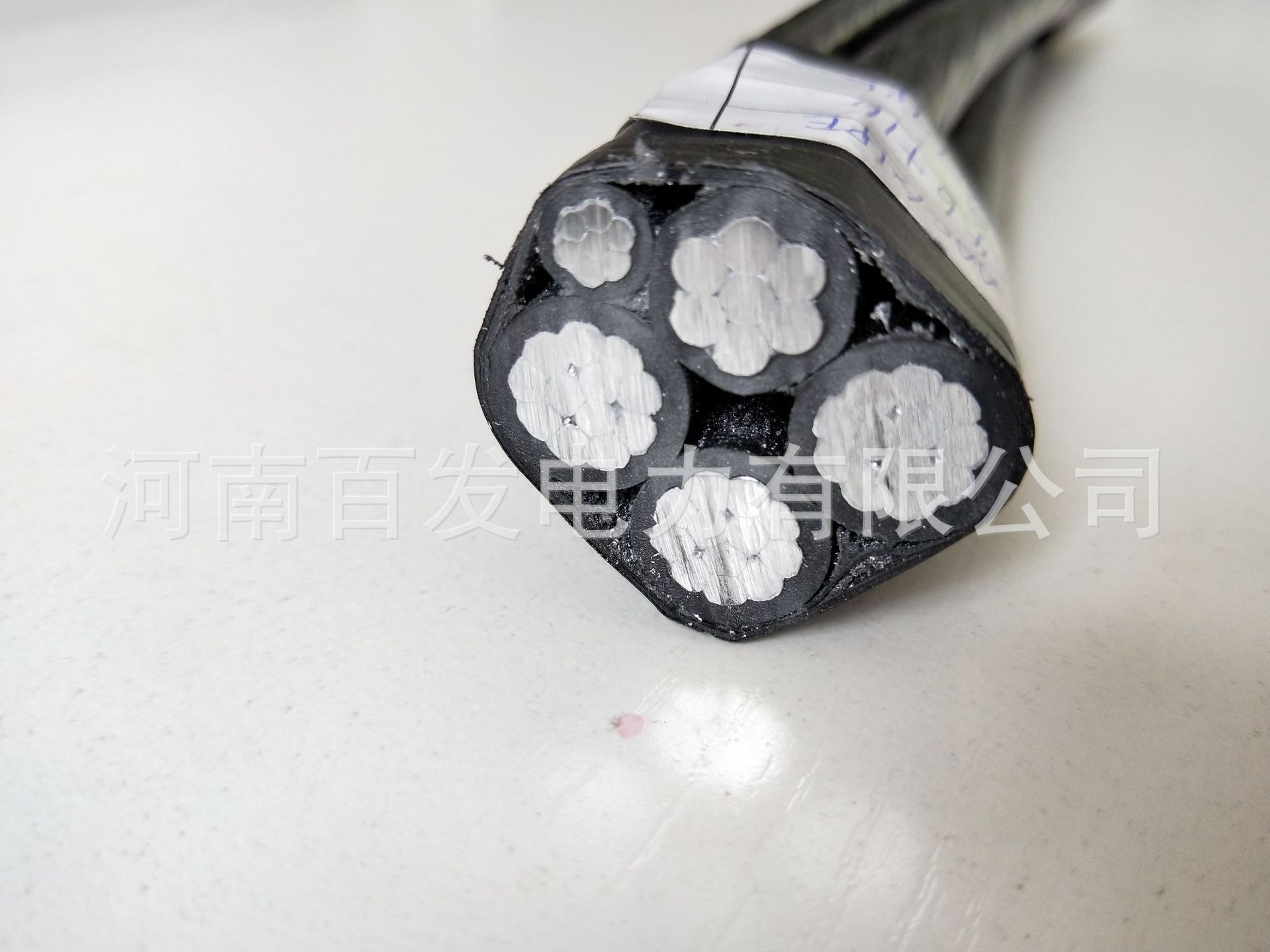 出口供应NFC 33-209 法标架空线 Al/XLPE 3*120+54.6