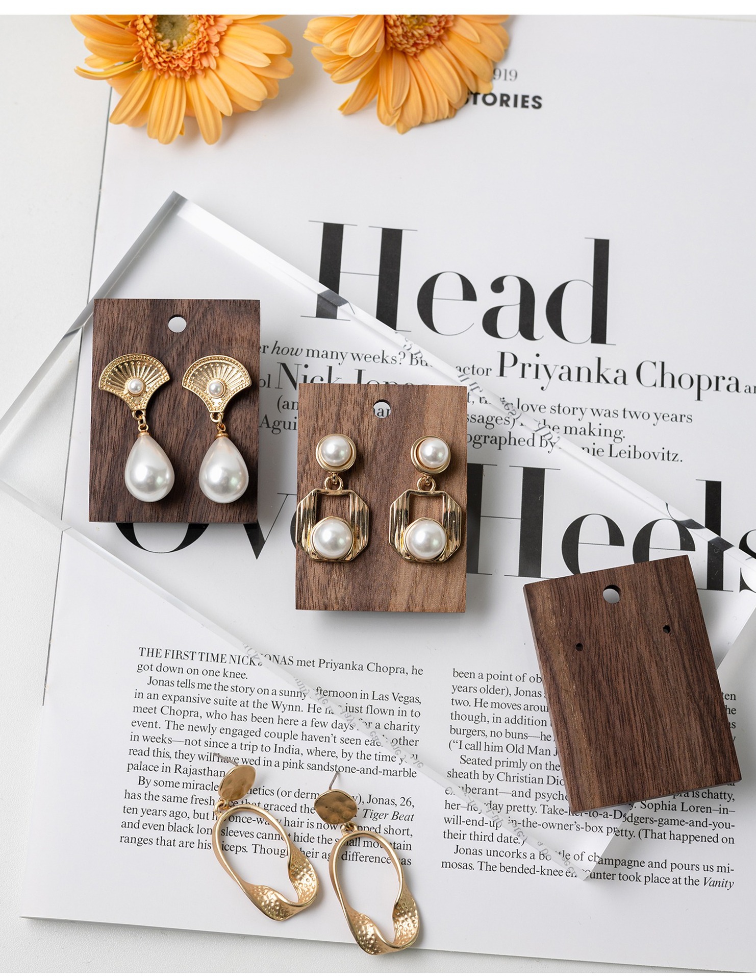 5g Weight Jewelry Rack Classification 1 Piece Quantity solid wood Material Stripe Pattern Vintage Style Style Wholesale Jewelry Vintage Style Stripe Solid Wood Jewelry Rack 2