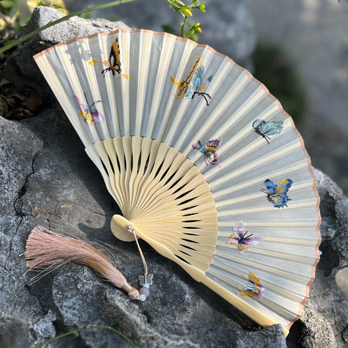 Laochangmen Suzhou embroidery fan embroidery folding fan ancient fan cheongsam Su embroidery double-sided embroidery women's fan Chinese style