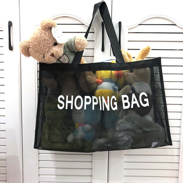 capacious shopping bag