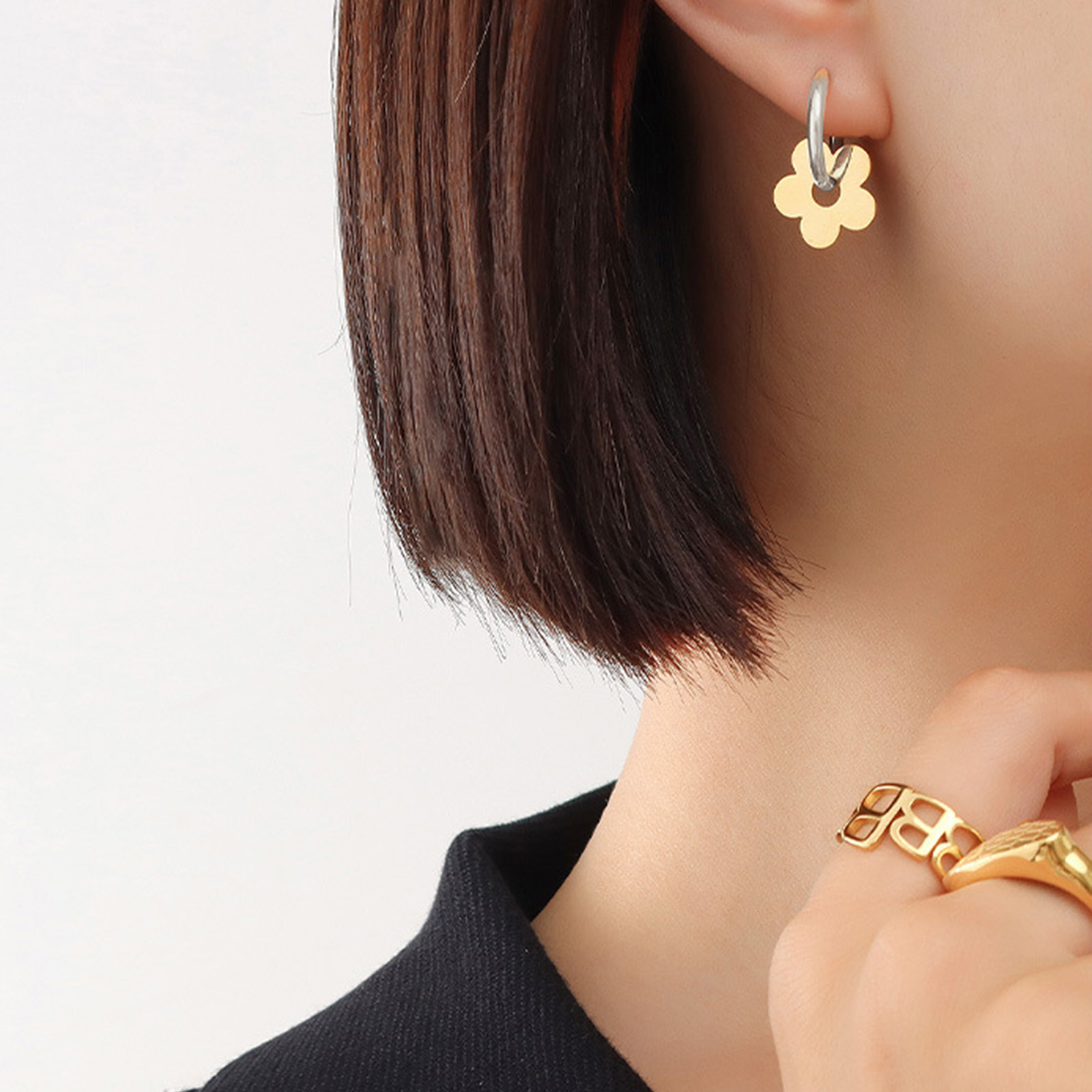 Simple Style Style 1 Pair Simple Style Flower Plating 201 Stainless Steel Stainless Steel Earrings