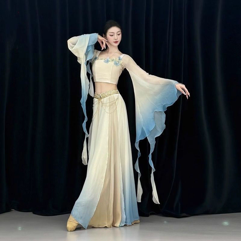 エチケットの国、古典舞踊の衣装、エレガントで妖精のような大きなスカート、古代風のパフォーマンス衣装、エキゾチックな敦煌の練習着|undefined