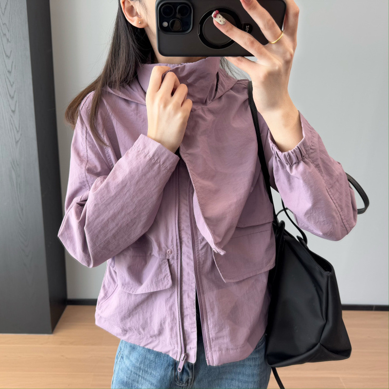 Lu風衣工装シリーズはシンプルでやせています。