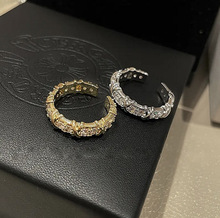 �����W��������Ů���^�����ʯ��ָ����ɫС���OӋins�r�п�ָ�h