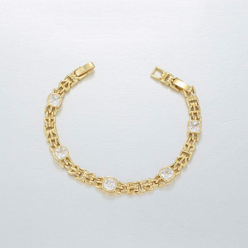 Xuping Europa y los Estados Unidos transfronterizos geometría cuadrada hueco pulsera de aleación de cobre chapado 14k color nicho personalidad joyería al por mayor mujeres